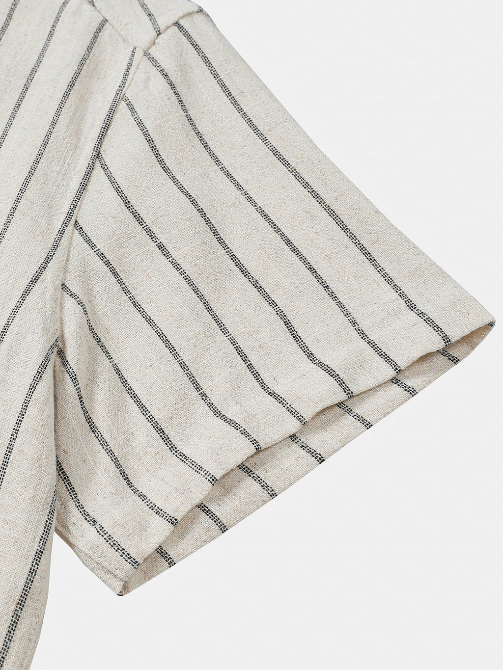 Camicia da uomo beige in lino a righe con maniche corte