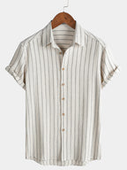 Camicia da uomo beige in lino a righe con maniche corte