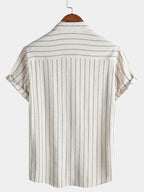 Camicia da uomo beige in lino a righe con maniche corte