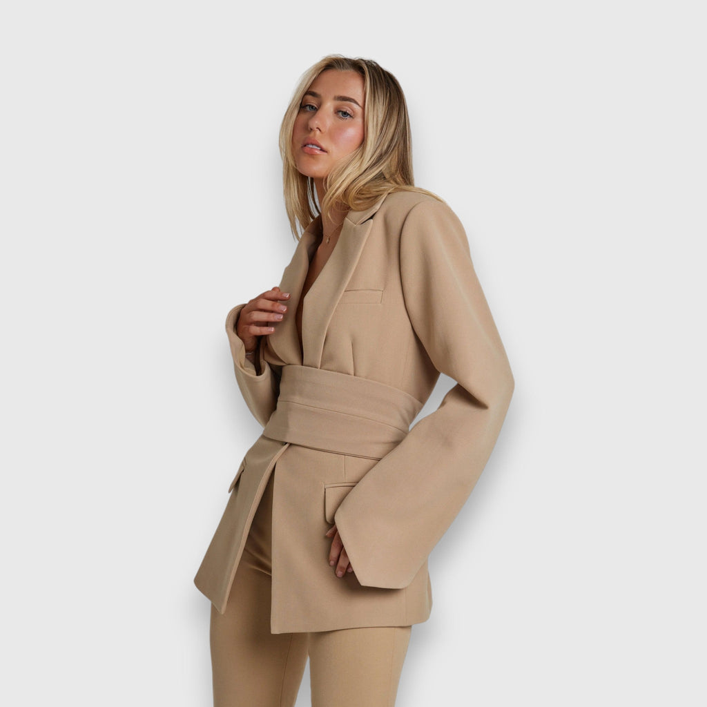Laura – Giacca con vita