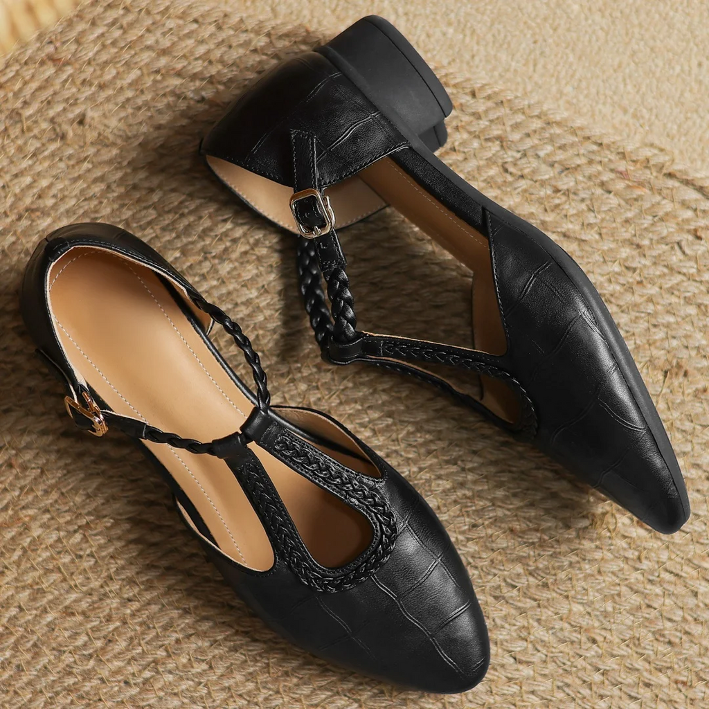 Małgorzata – Scarpe classiche in pelle T-strap con dettaglio intrecciato