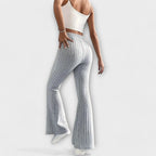 Anna – pantaloni a campana con una delicata struttura