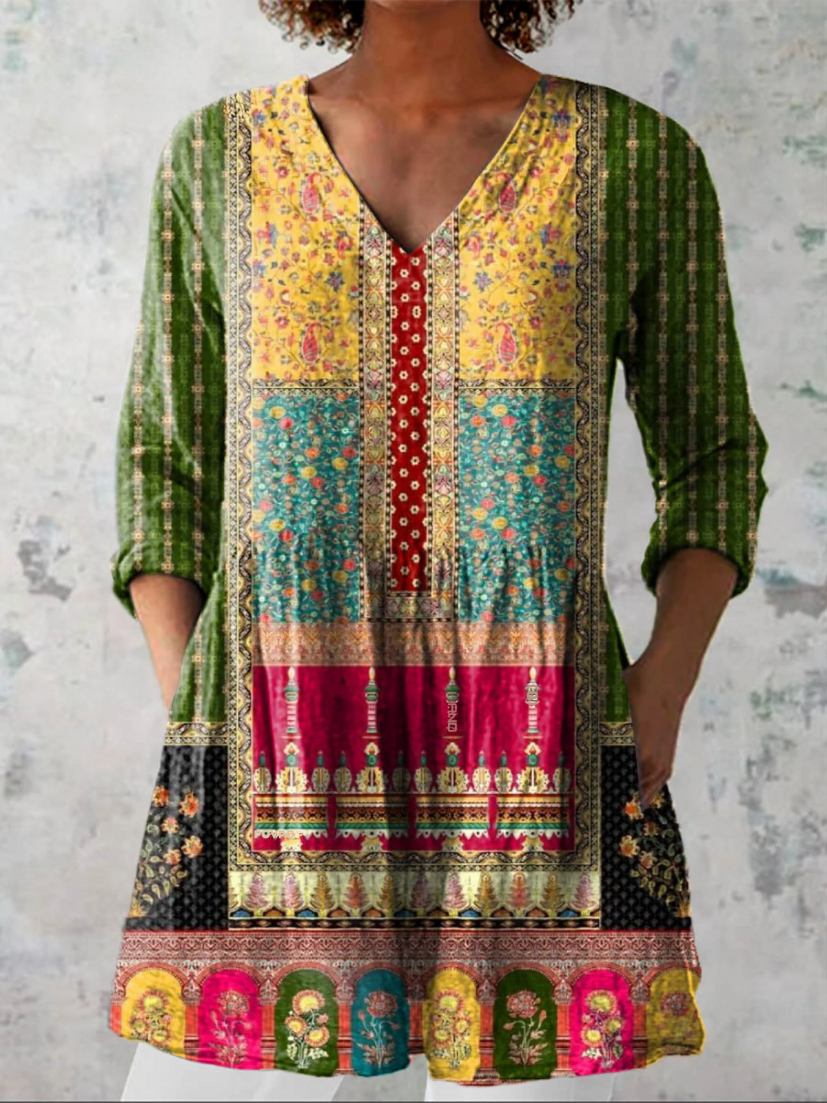 Emilia - Blusa Lunga con Scollatura a V