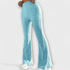 Anna – pantaloni a campana con una delicata struttura