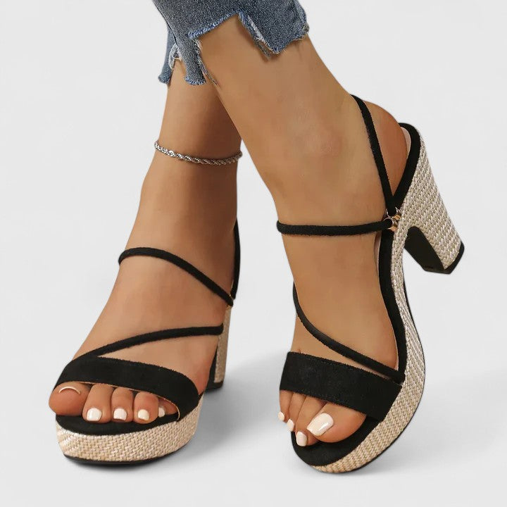 Oliwia – Sandali Eleganti con Tacco e Cinghie