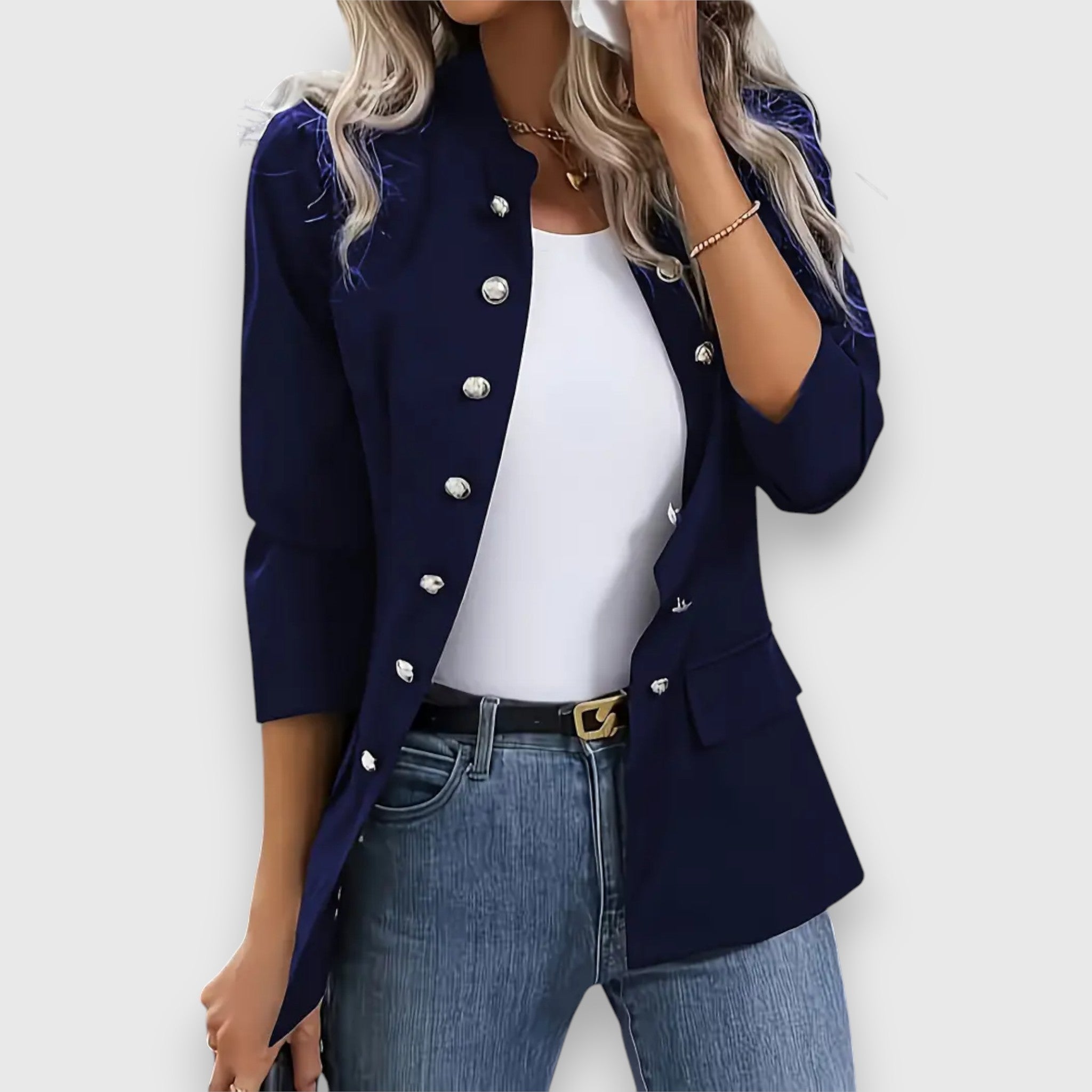 Sandra – Giacca con bottoni classici