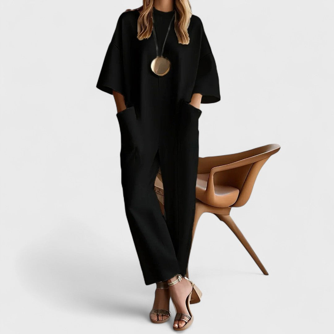 Emmy - Elegante tuta con maniche corte