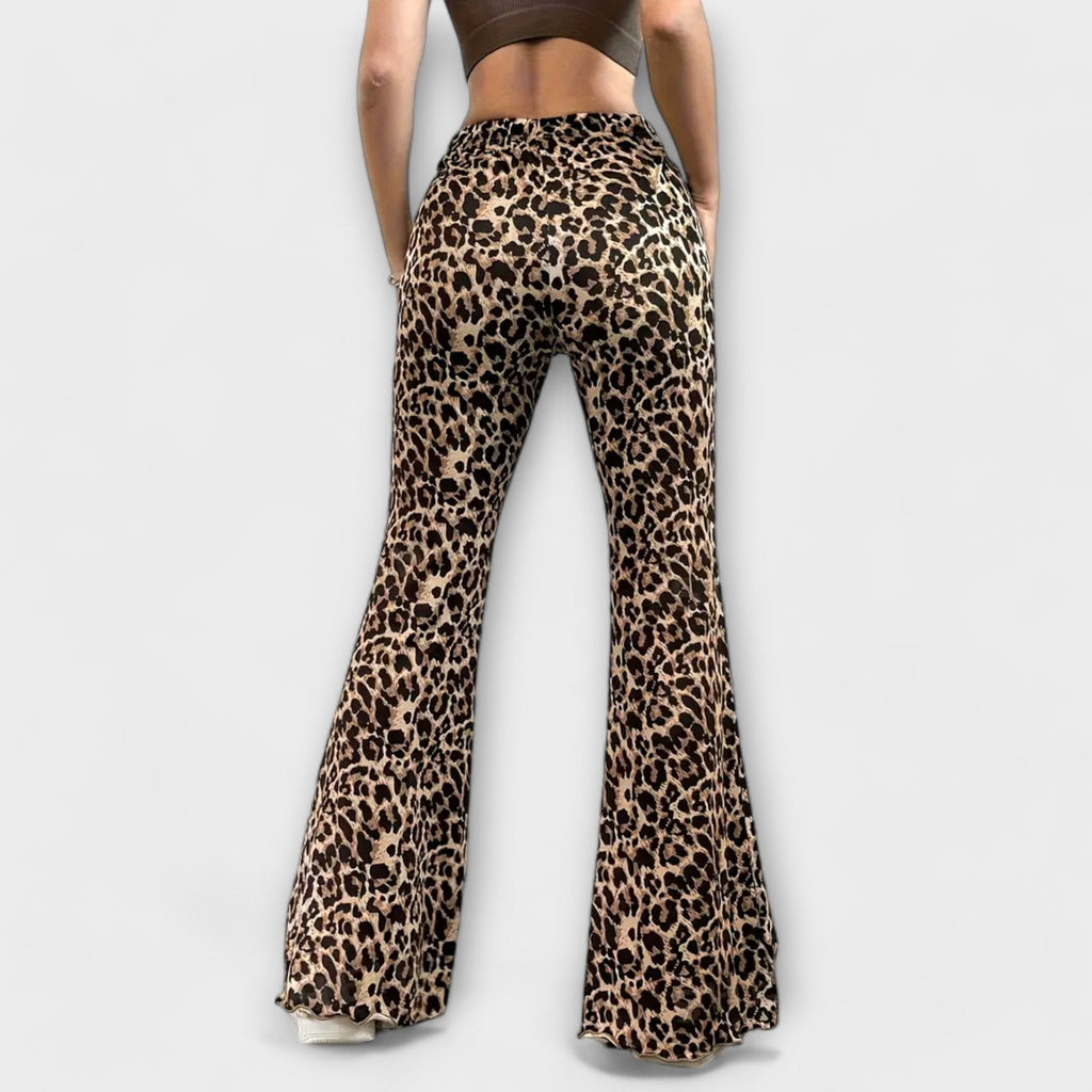 Mila – pantaloni bootcut con motivo leopardato