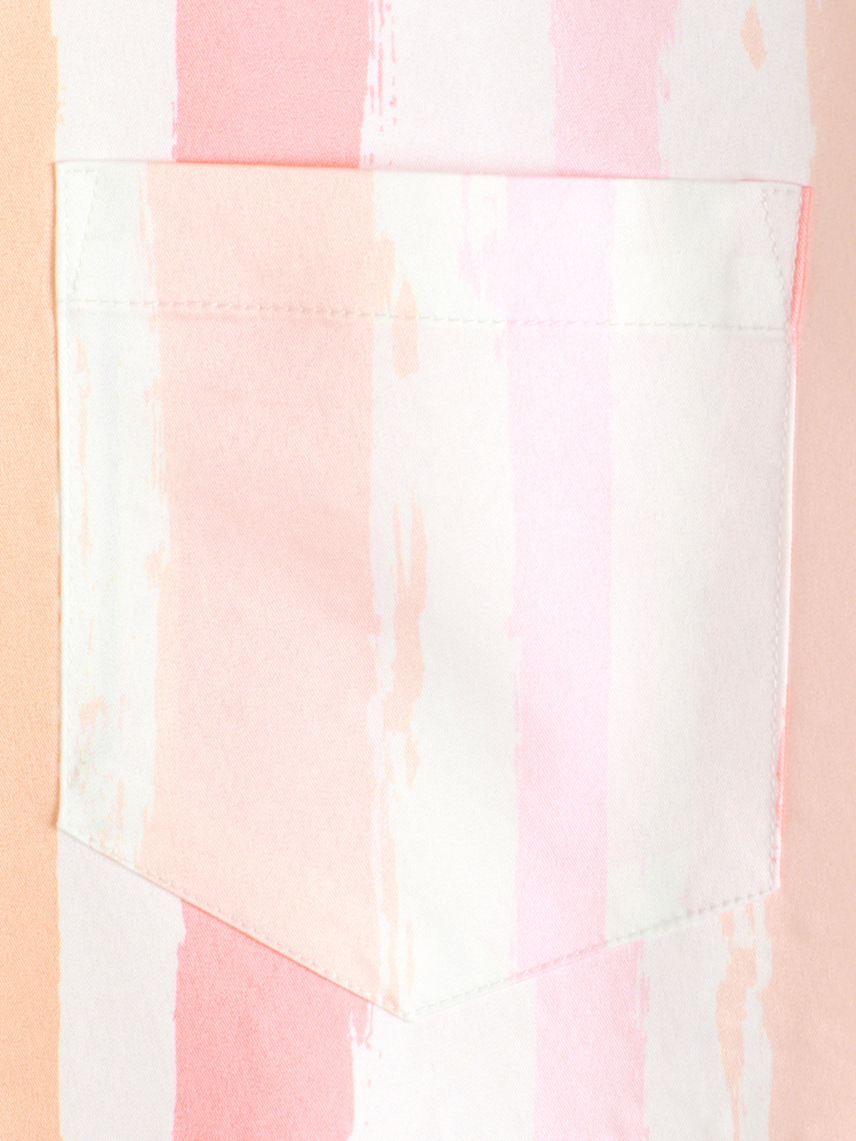 Camicia estiva da uomo rosa e bianca a righe verticali con tasca e bottone, maniche corte