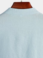 Camicia da uomo a maniche corte in tinta unita con colletto alla coreana e tasca frontale