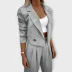 Maria – completo elegante a righe per donna