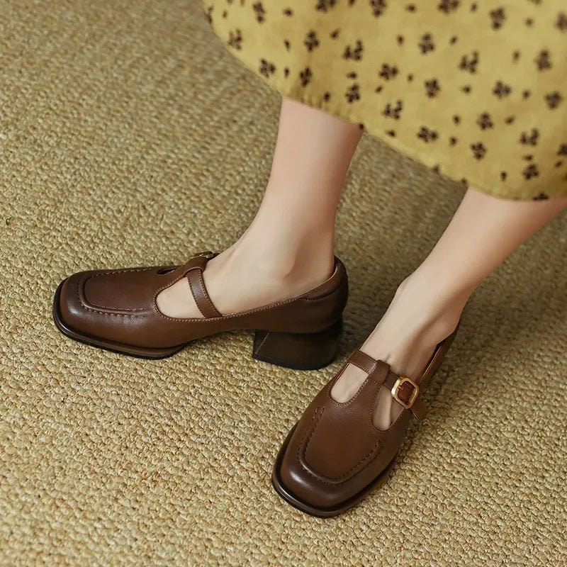Emilia – Scarpe T-Steg in stile vintage