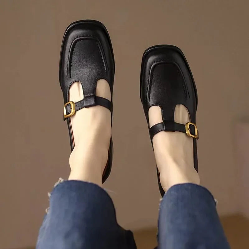 Emilia – Scarpe T-Steg in stile vintage