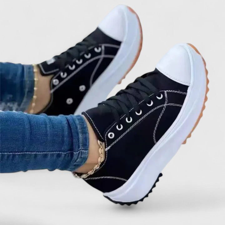 Karolina - Sneakers Comode
