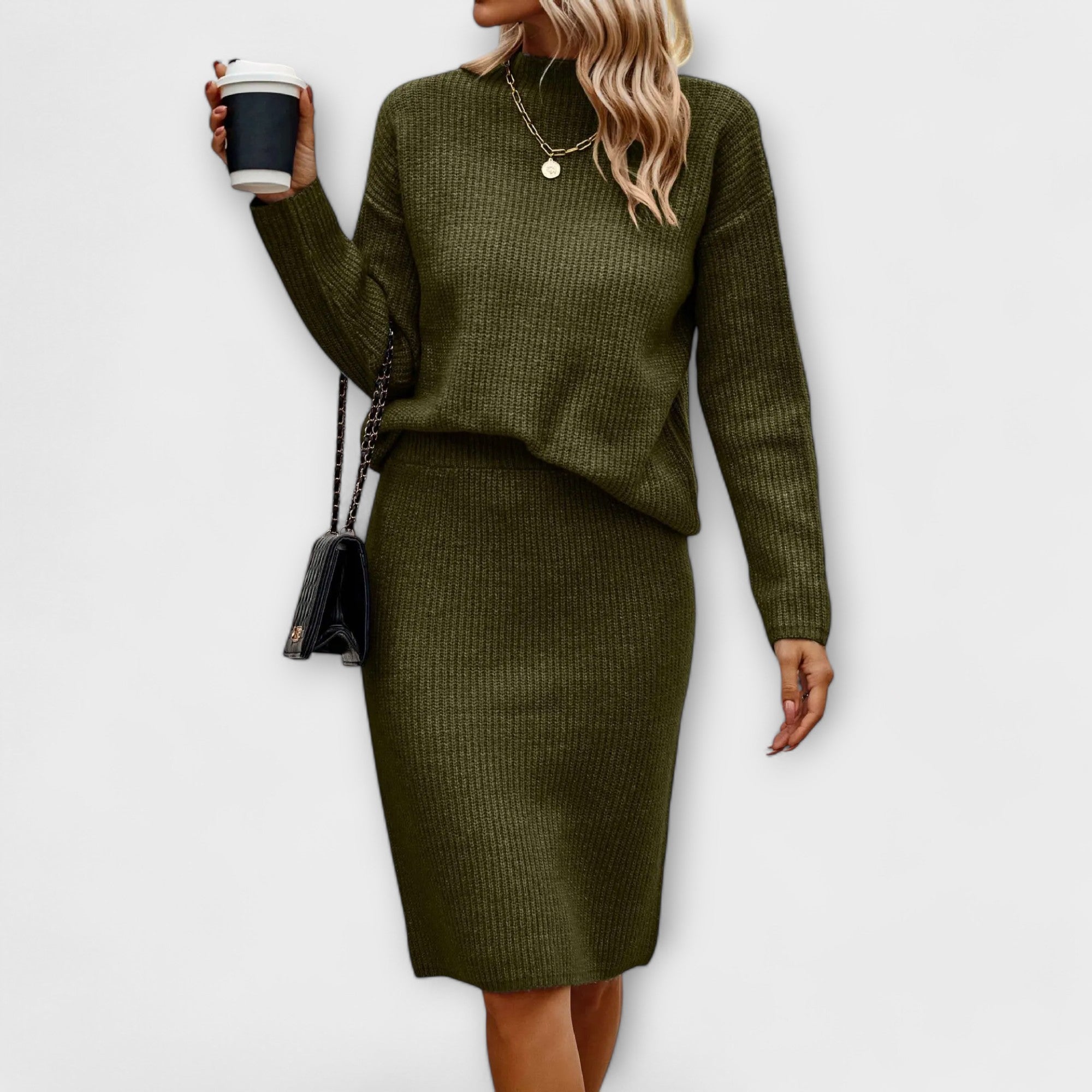 Klara – completo a due pezzi con maglione e gonna