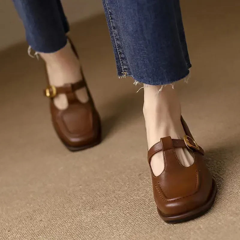 Emilia – Scarpe T-Steg in stile vintage