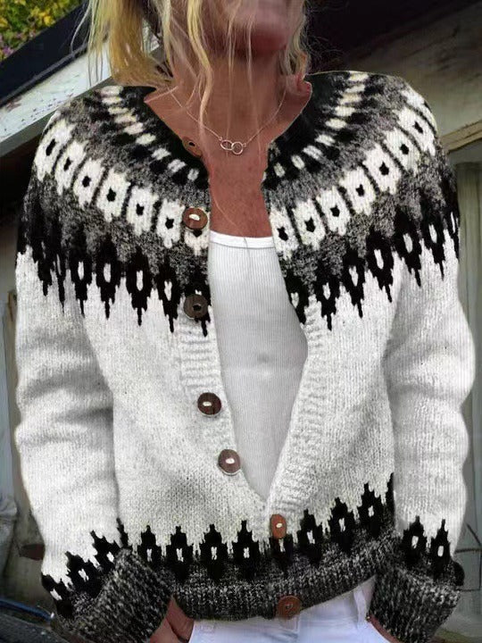 Ginevra | Cardigan bianco e nero nordico – cardigan nordico da donna | Erminia Boutique Bologna