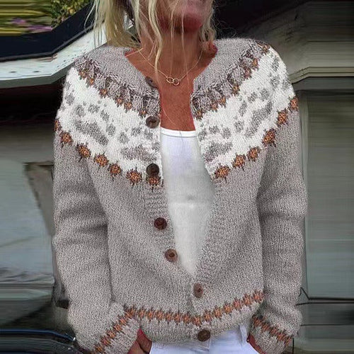 Brunella | Cardigan grigio perla con motivo rosa – cardigan nordico da donna | Erminia Boutique Bologna