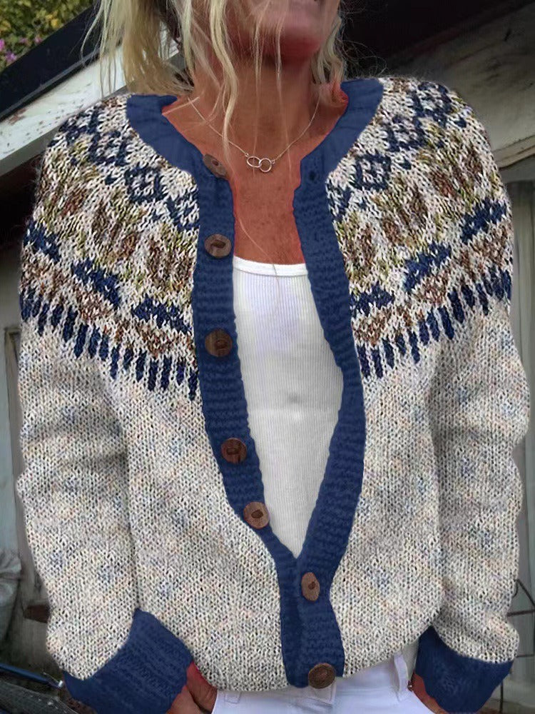 Luana | Cardigan panna con bordi blu – cardigan nordico da donna | Erminia Boutique Bologna