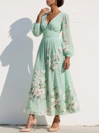 Anna - Vestito midi verde con scollatura a V