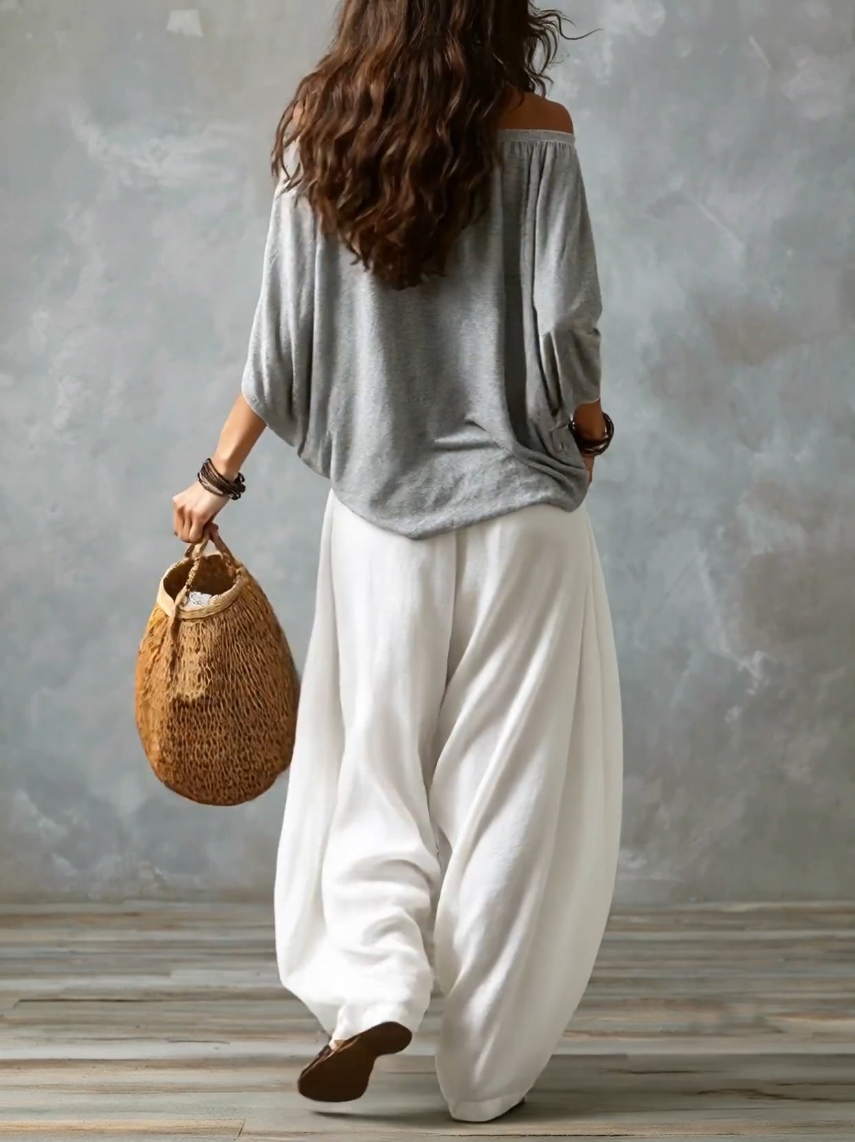 Zofia - Top con Spalle Scoperte e Pantaloni Lanterne