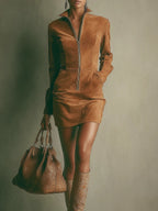 Karolina – abito mini in suede con zip