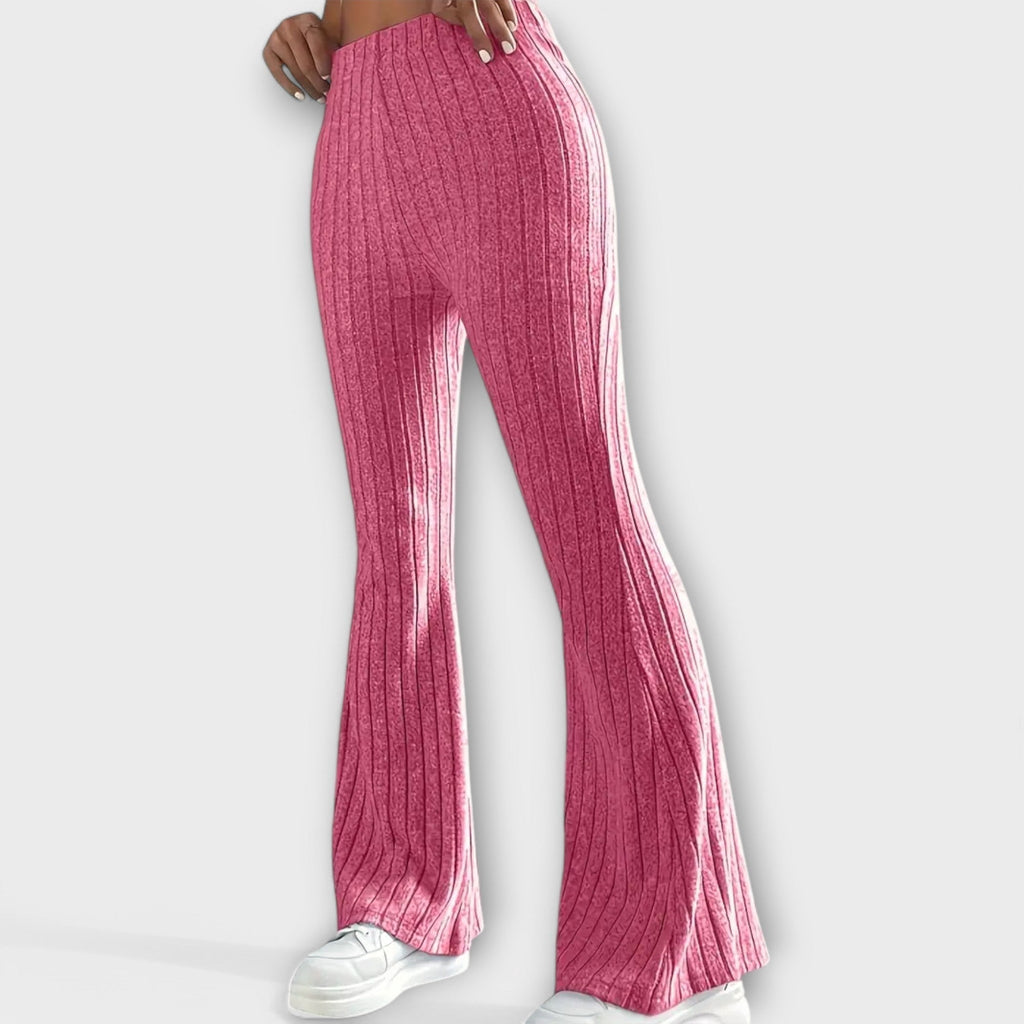 Anna – pantaloni a campana con una delicata struttura