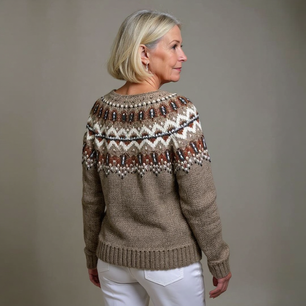 Mariella | Cardigan tortora con fantasia nordica – cardigan nordico da donna | Erminia Boutique Bologna