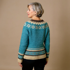Mariangela | Cardigan verde petrolio – cardigan nordico da donna | Erminia Boutique Bologna