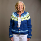 Ottavia | Cardigan blu royal nordico – cardigan nordico da donna | Erminia Boutique Bologna