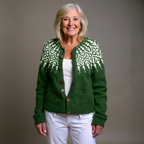 Lorella | Cardigan verde bosco con fantasia nordica – cardigan nordico da donna | Erminia Boutique Bologna