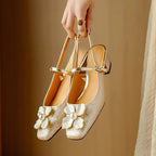 Matylda – Eleganti scarpe da donna con dettaglio floreale
