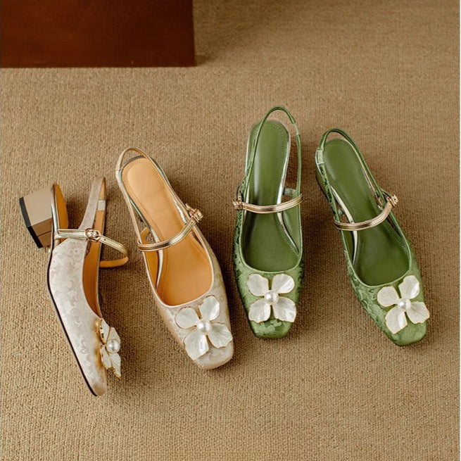 Matylda – Eleganti scarpe da donna con dettaglio floreale