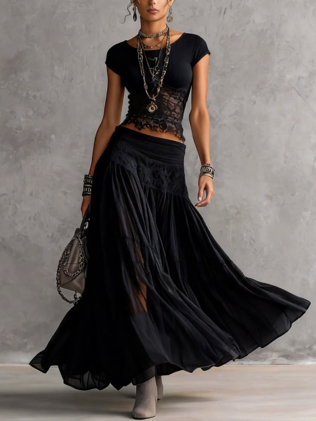 Zofia - Top con Pizzo e Gonna Plissettata Maxi