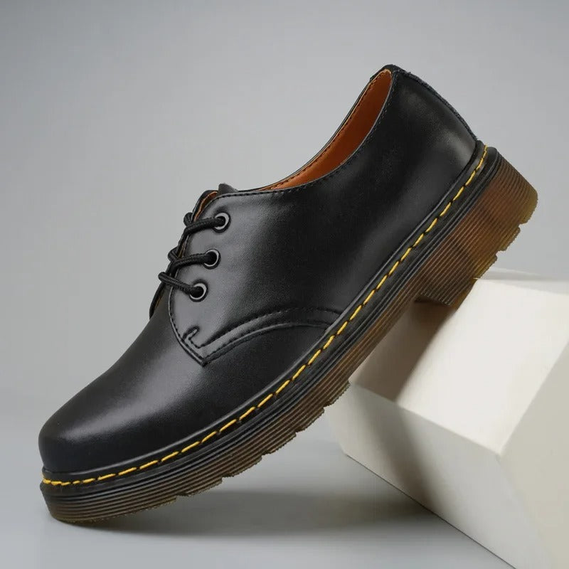 Martens | Eleganti scarpe con cavigliera bassa